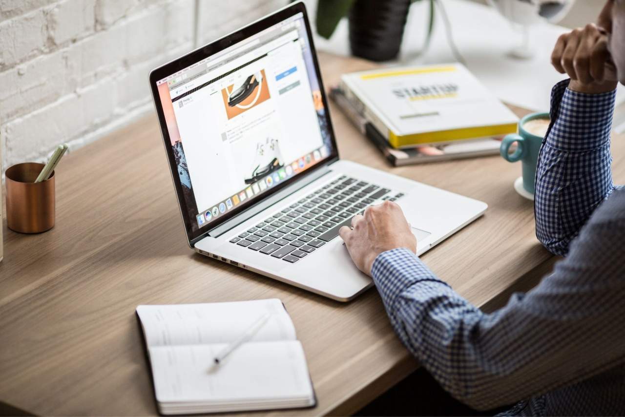 ¿Cómo aparecer en periódicos digitales? SETROI es la solución