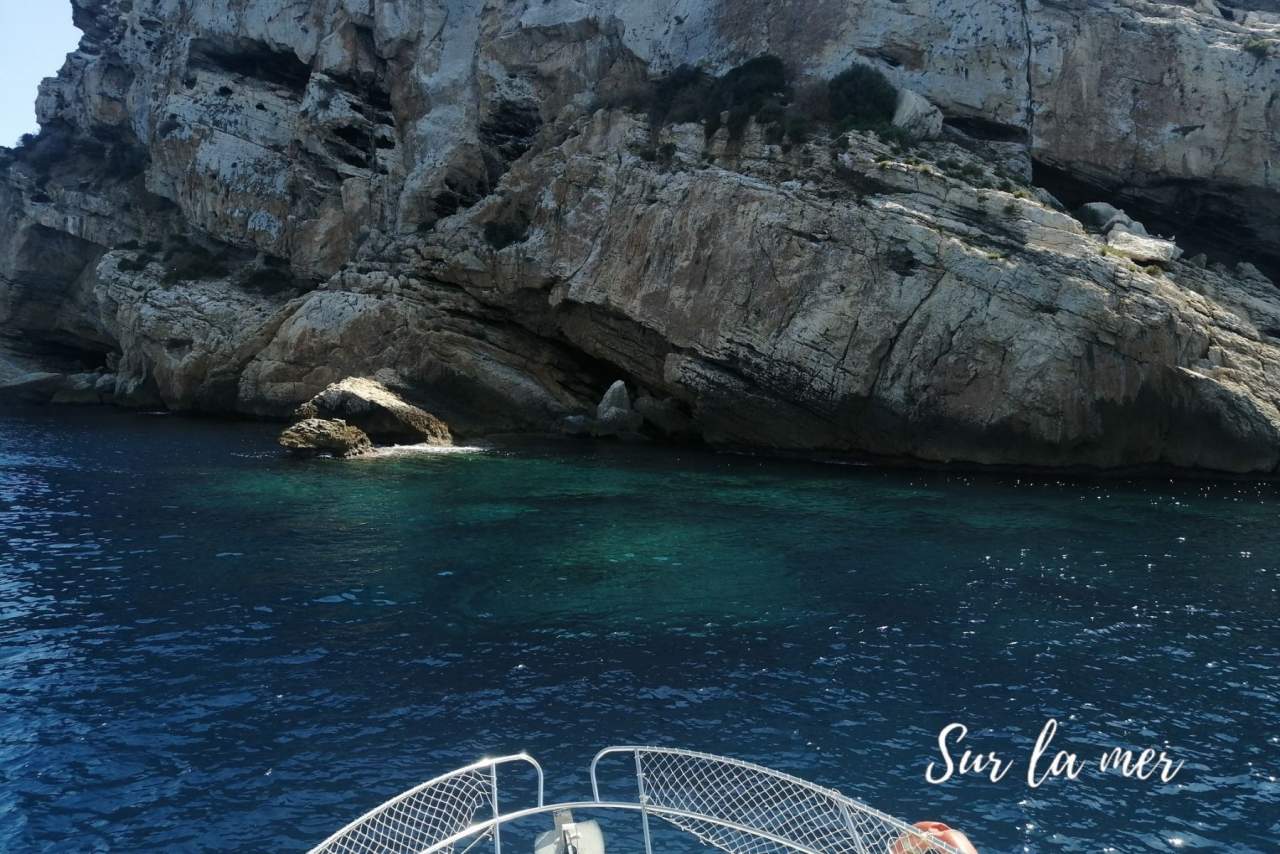 Alquiler de barcos en Alicante de Sur la mer: la mejor actividad en una de las ciudades turísticas de España