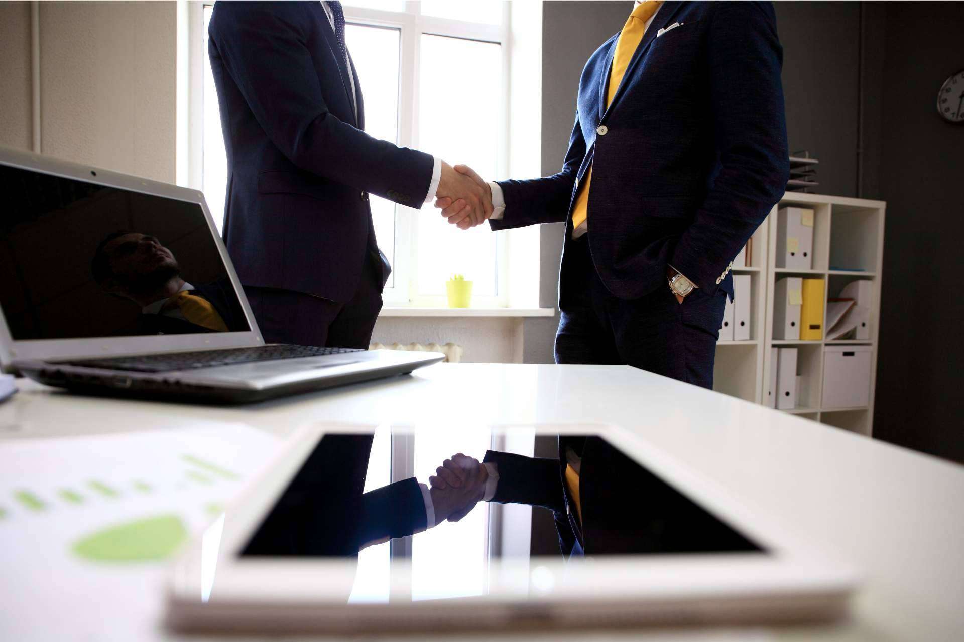 La venta de empresas se reactiva en España, según Abogado de Empresa