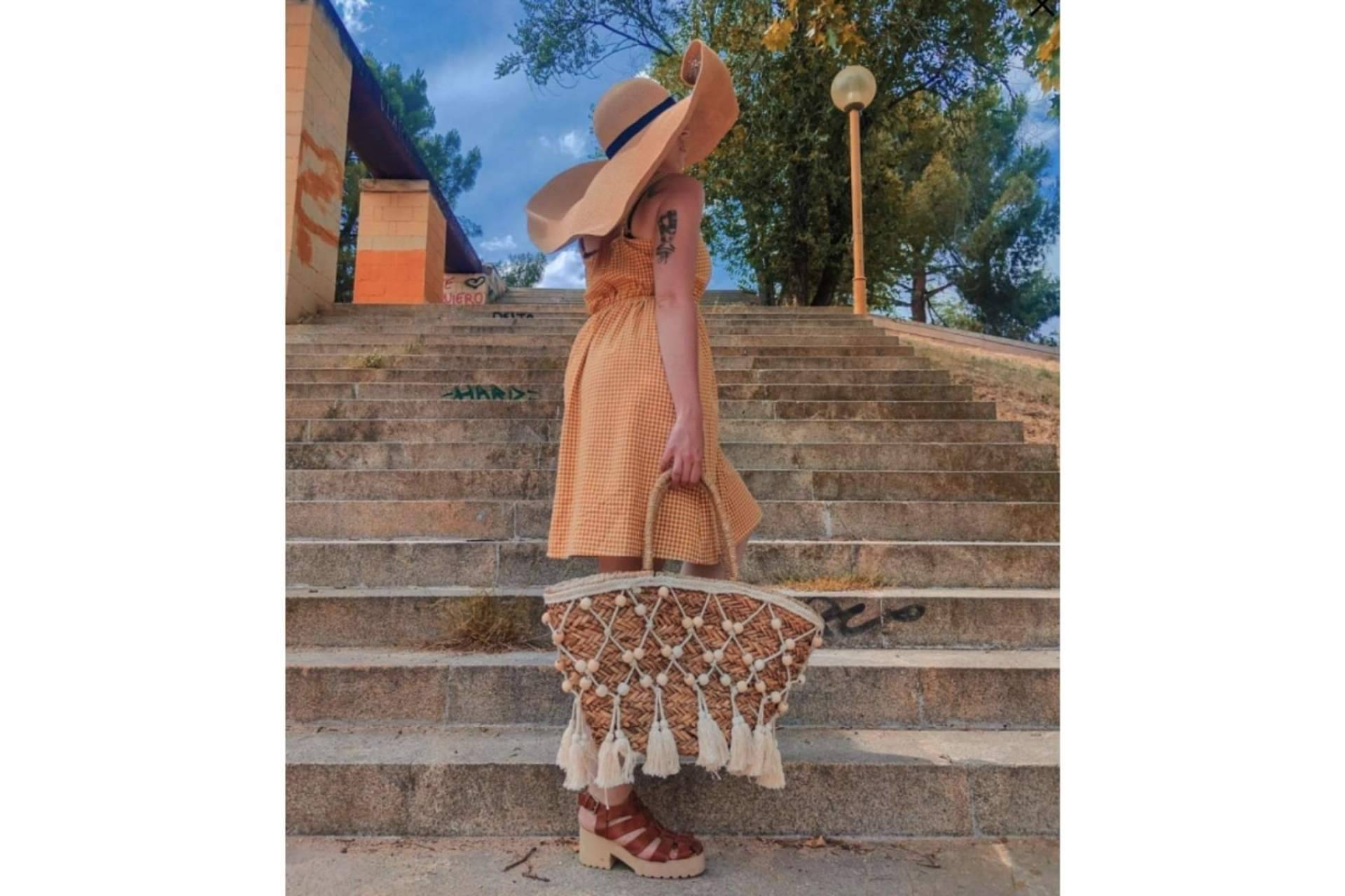 El estilo Boho vuelve con más fuerza que nunca a través de los capazos Boho de Lola Amara