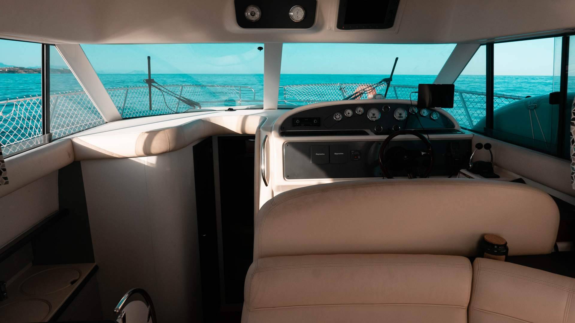Sur La Mer explica cuál es la mejor temporada para alquilar barcos en Alicante