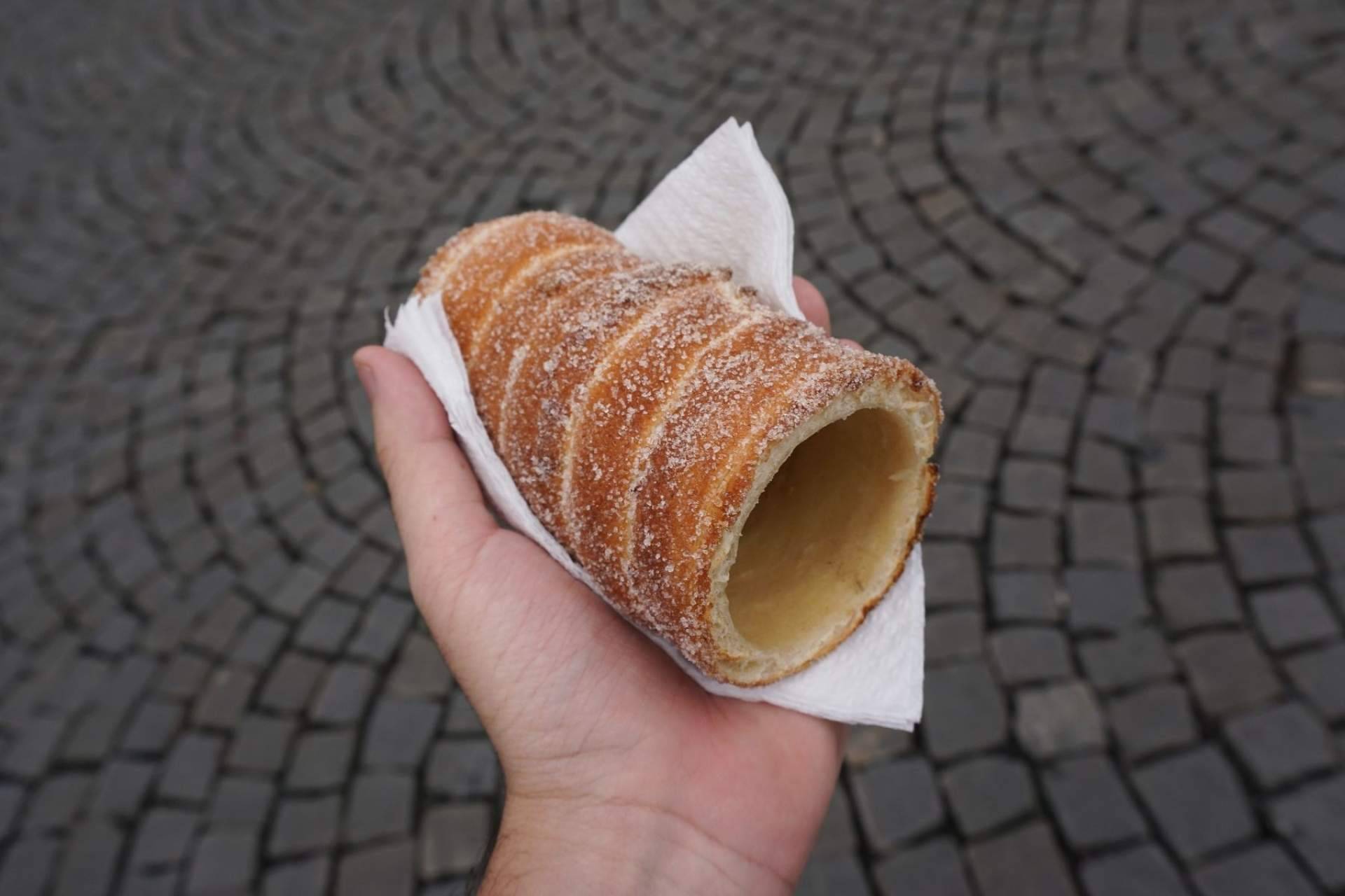 Dulce de Chimenea: el pastel de chimenea se convierte en el dulce húngaro más popular en Madrid