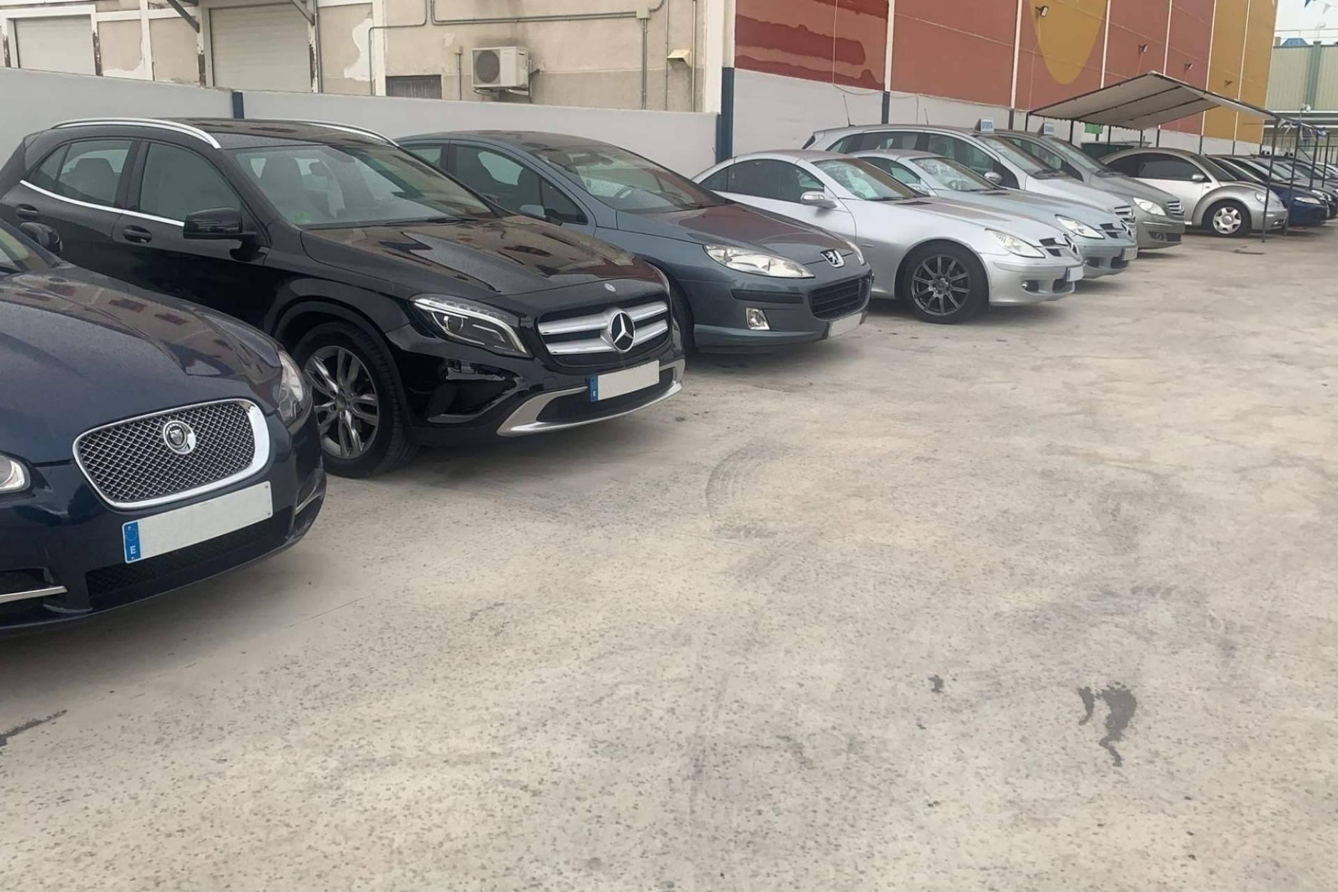 Vender coche online gracias a la empresa TratoCar