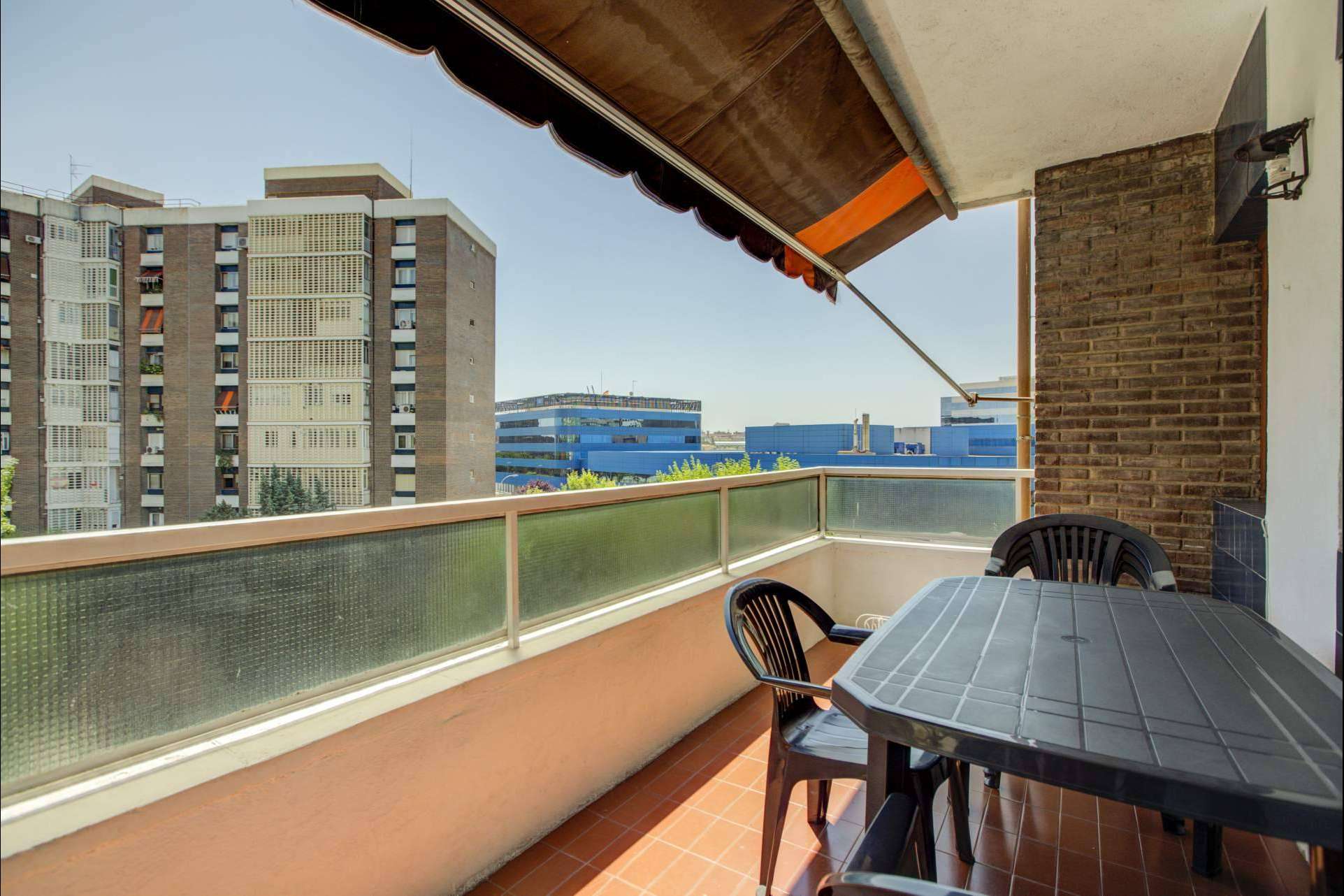 Vender piso en Madrid de manera rápida y cómoda gracias al equipo de Sohovivienda