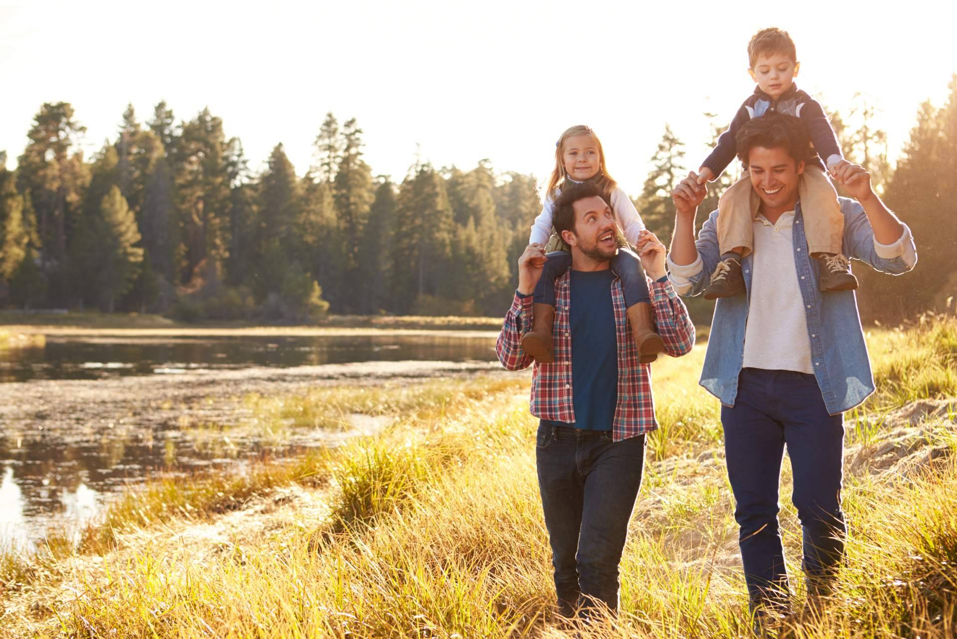 El porcentaje de familias LGTBI se dispara, por Copaping