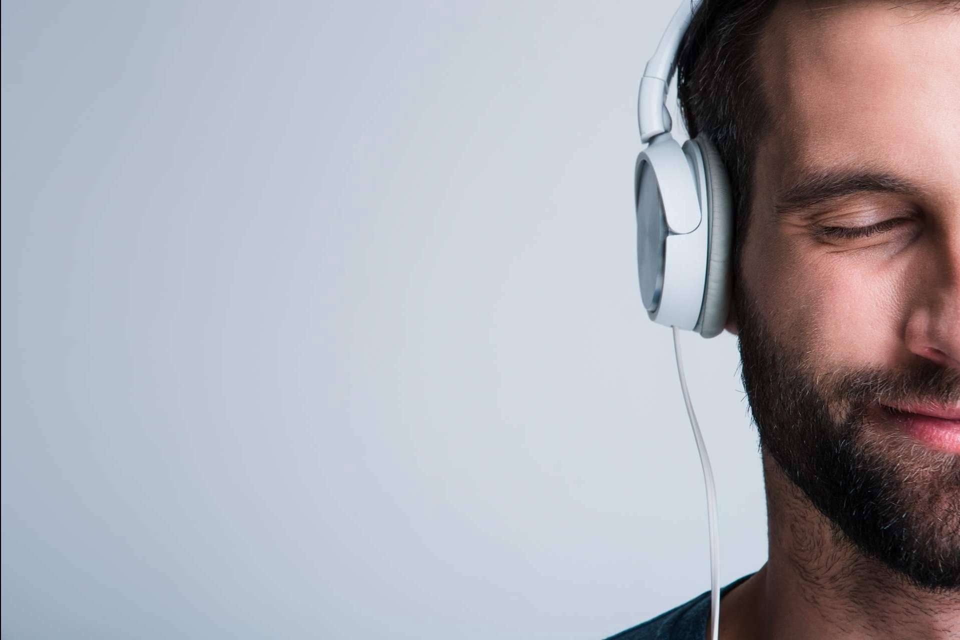 El programa de radio sobre desarrollo humano que todo el mundo debería escuchar: Constelaciones Fluviales en Miami