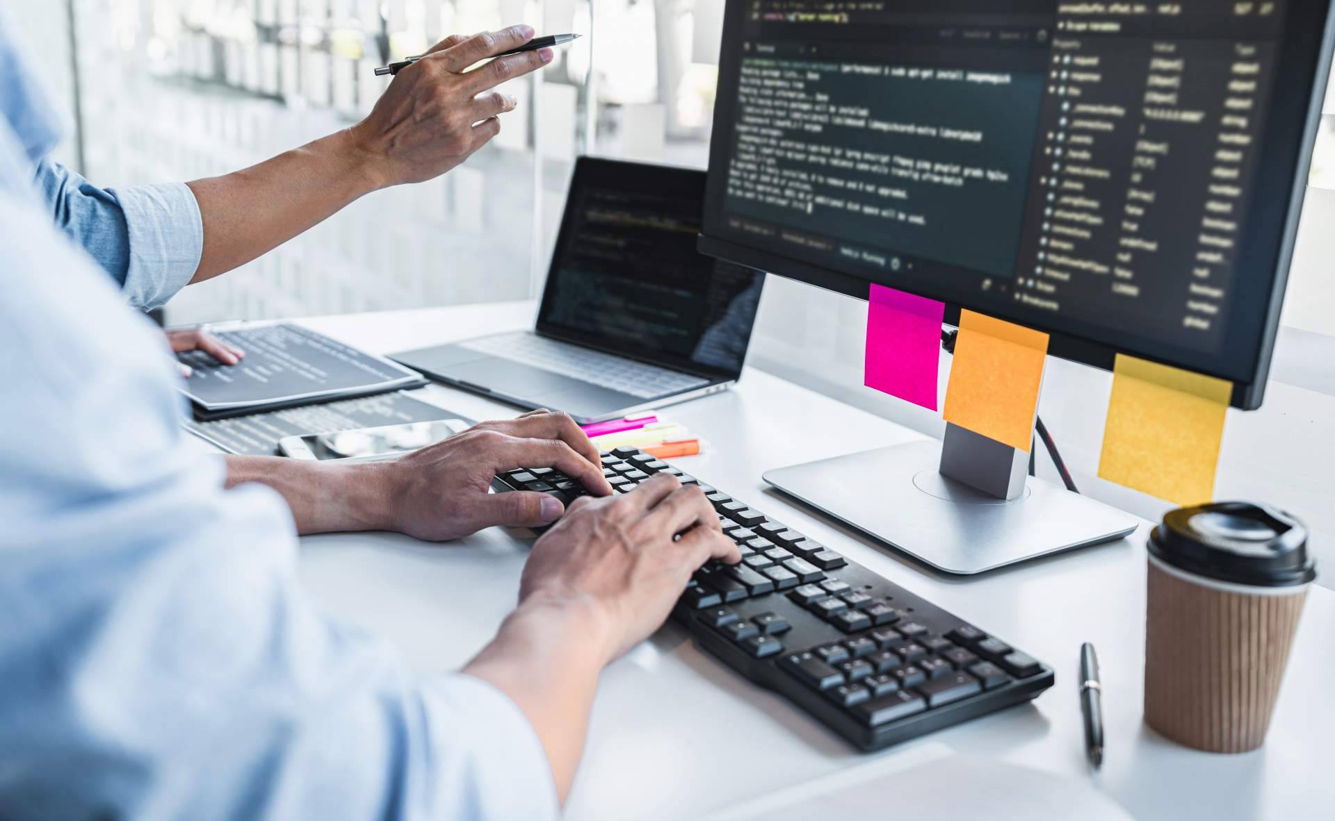EV4: ¿Cuáles son los riesgos de no implementar un software ERP?