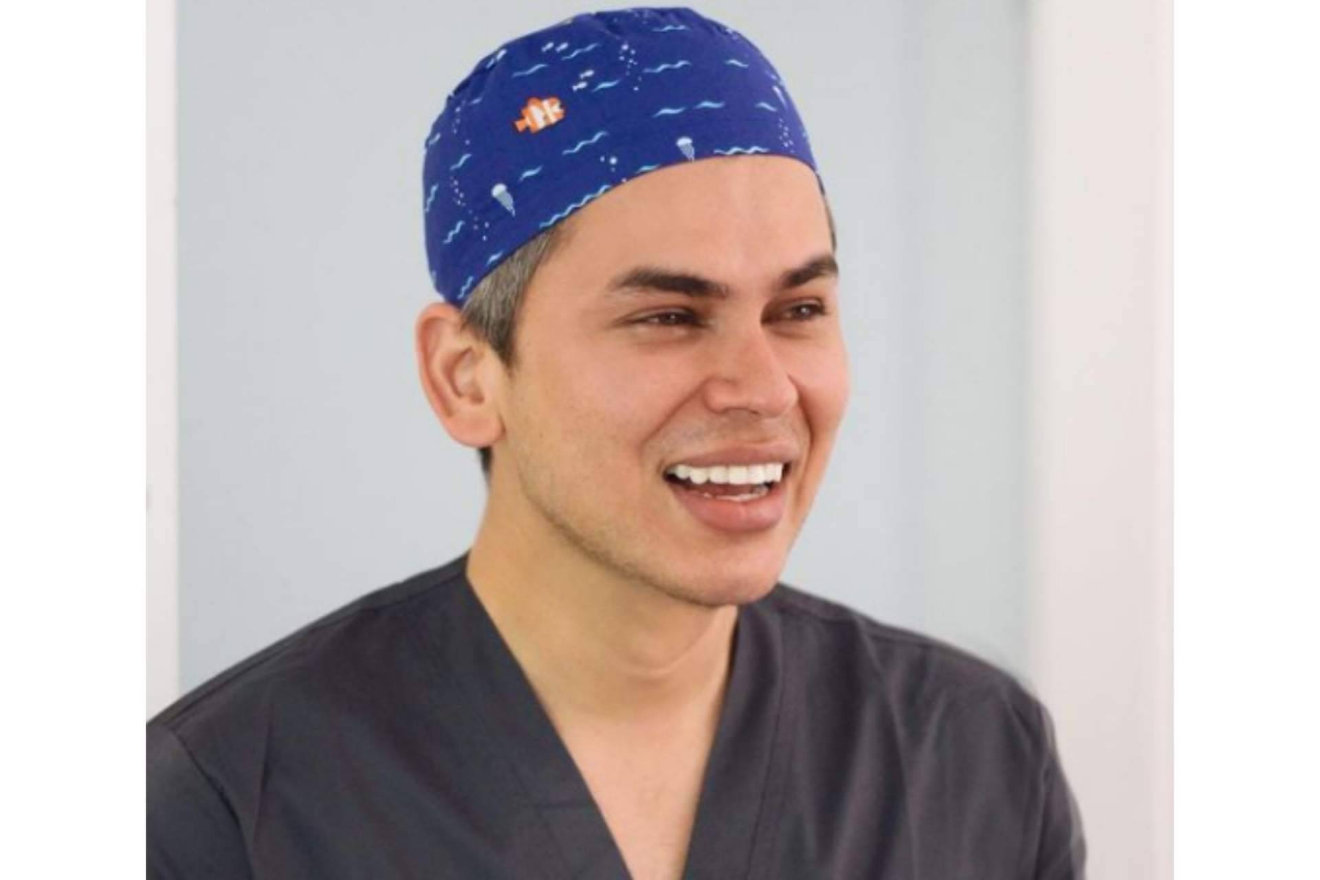 Los beneficios de la marcación mandibular con ácido hialurónico por el Dr. Johnny Castellar