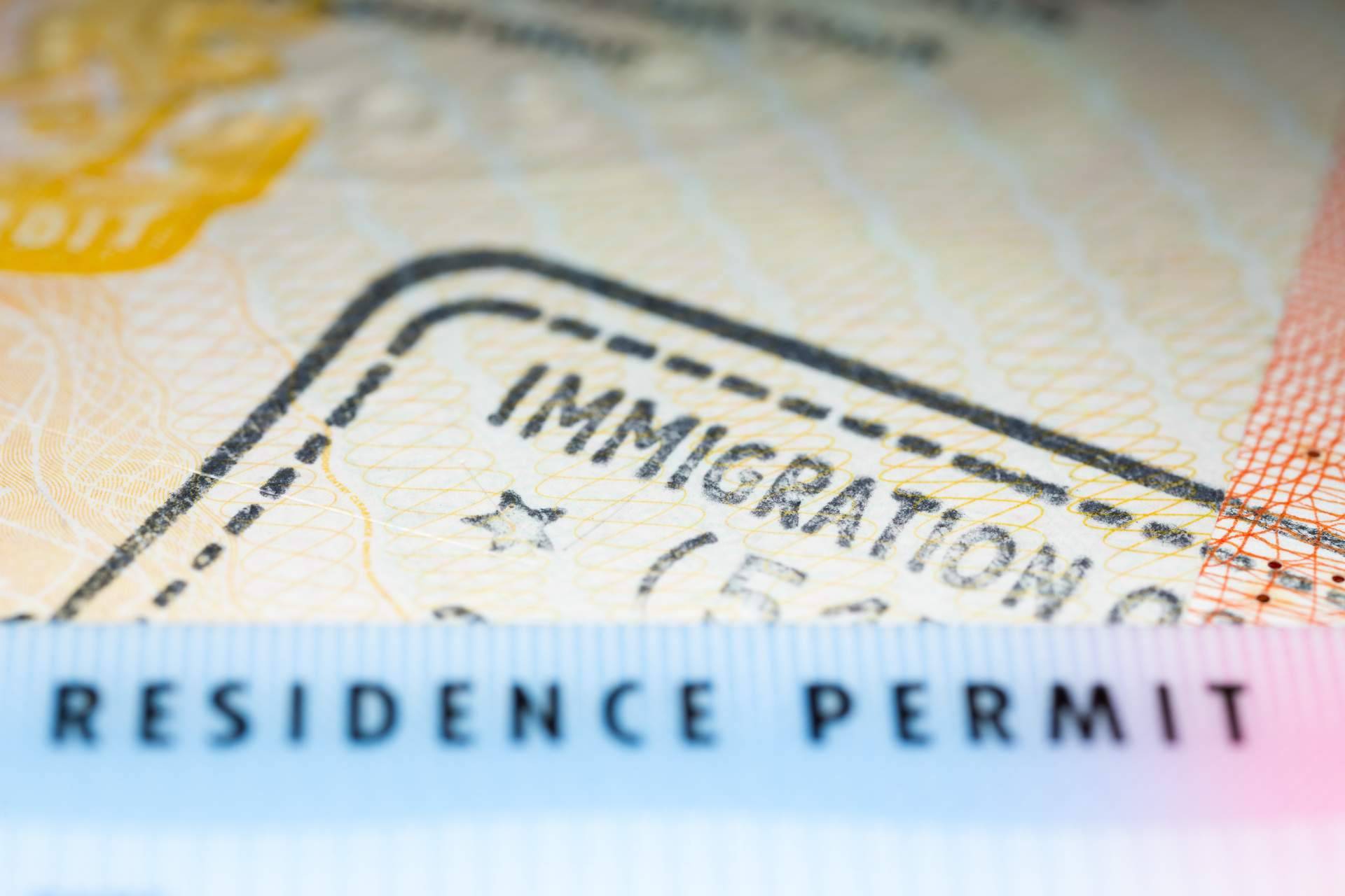 Migrow ayuda a recibir la nacionalidad española con eficacia con la asesoría de un abogado especialista en migración