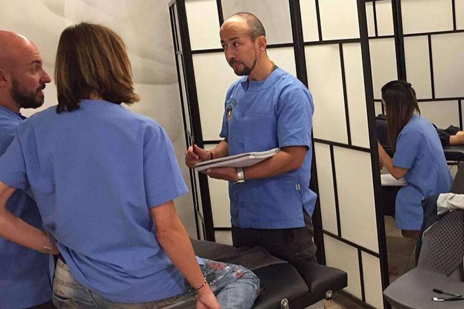 Los beneficios de la osteopatía para tratar los dolores cervicales, por Instituto Internacional de Osteopatía Avanzada