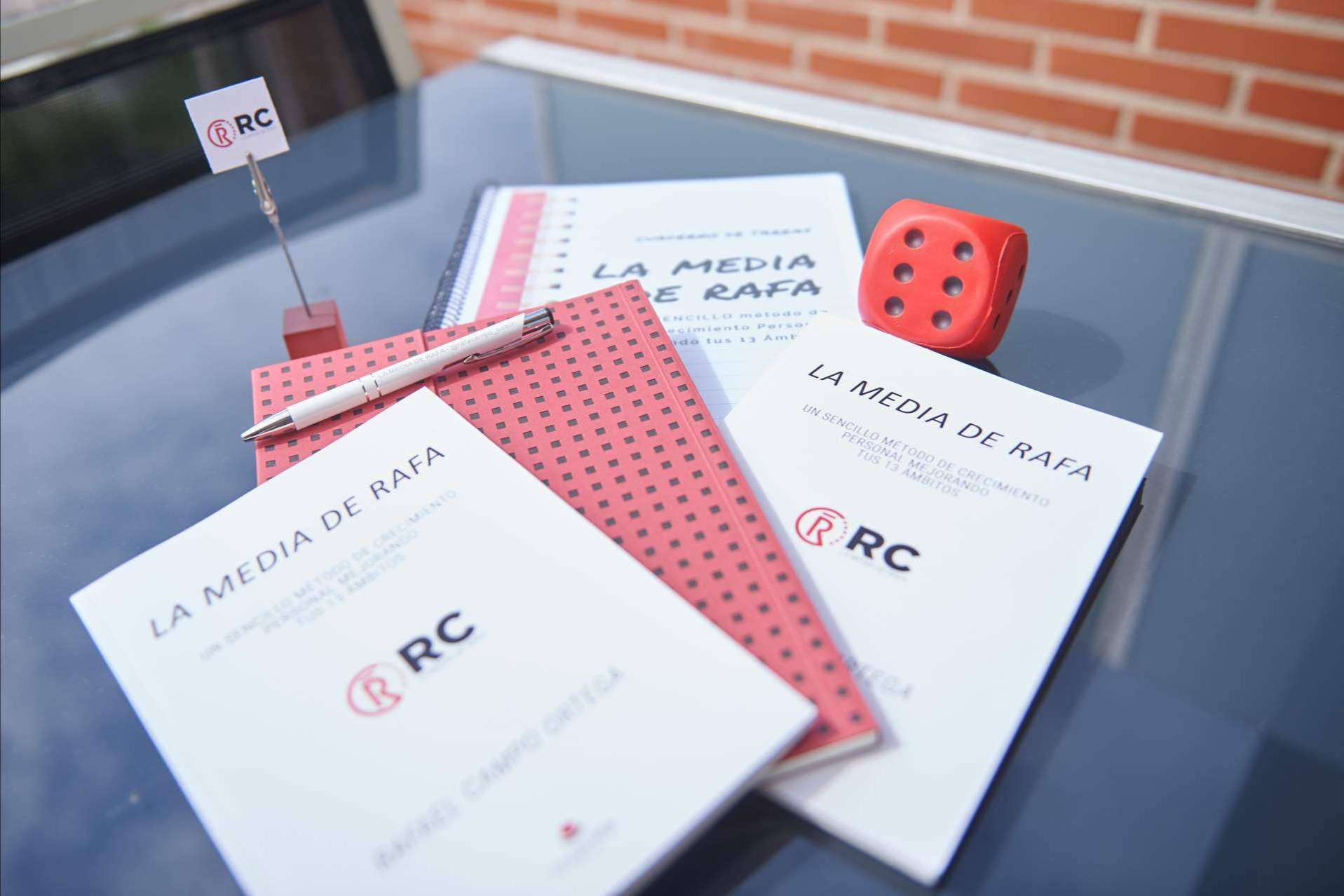 La Media de Rafa, el libro y cuaderno de tareas de Rafa Campo que ayudará a mejorar la vida cotidiana