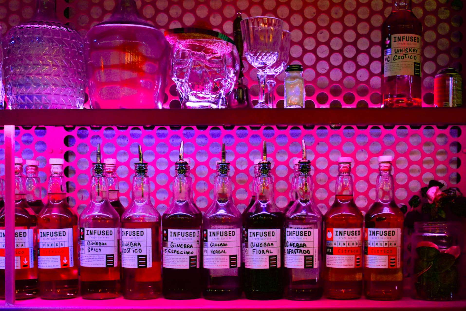 Un espacio de referencia y moda en Madrid de Party Area, por la coctelería Enbabia Infused