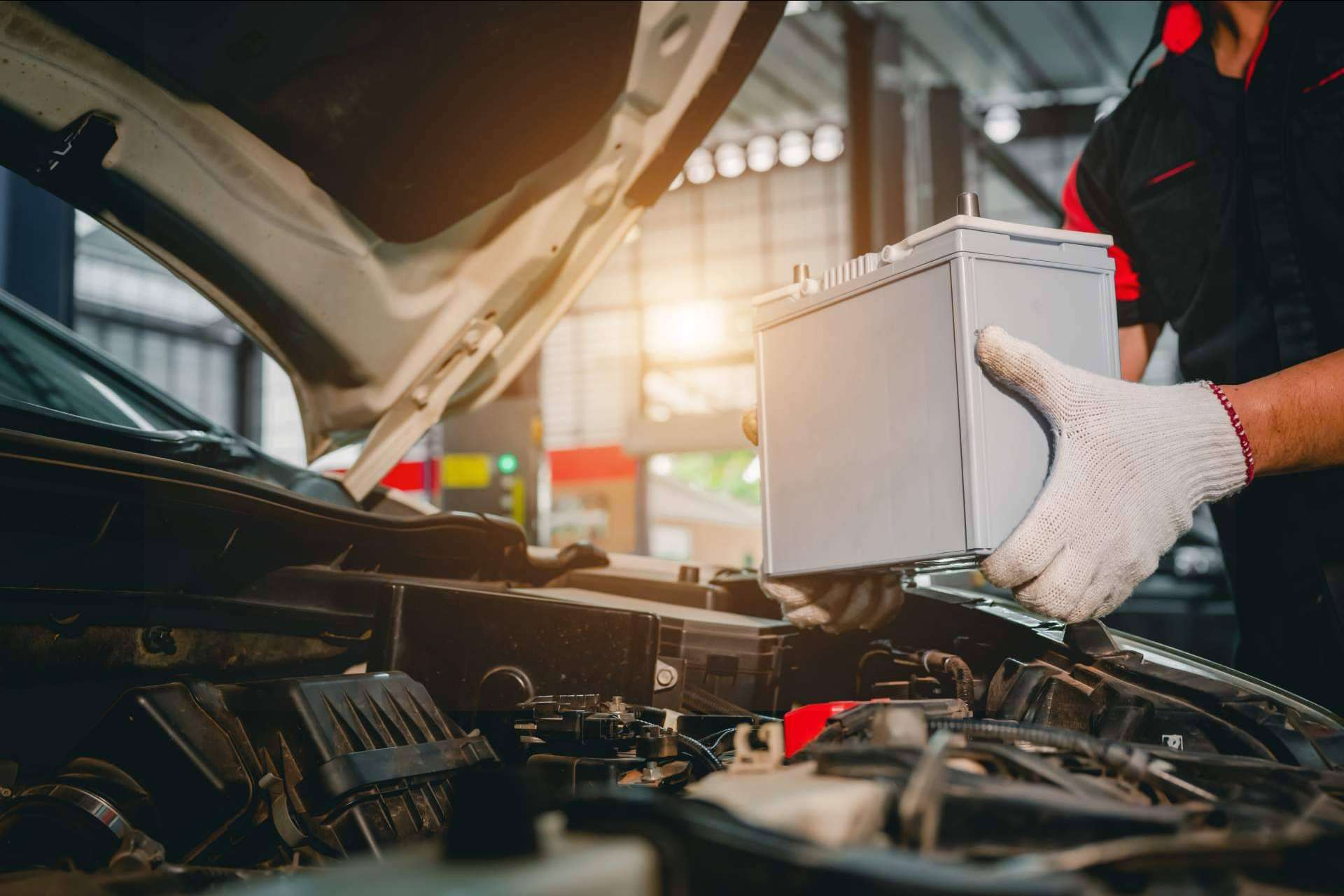¿Cuáles son las ventajas de comprar de forma online baterías de coche?