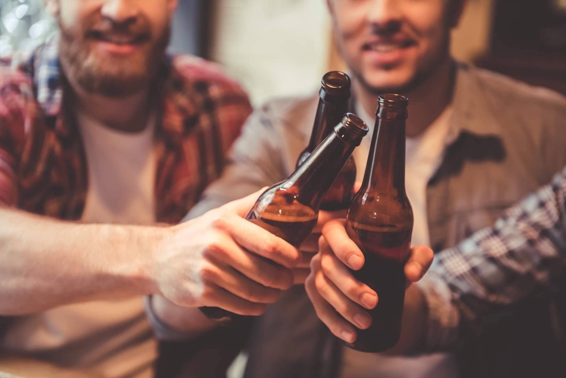Organizar una despedida de soltero en Salou con Chollocio