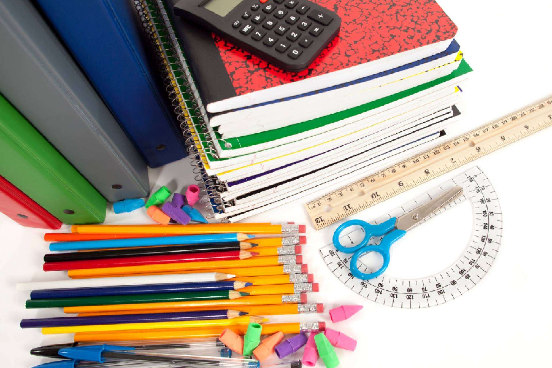 Alco dispone de todo el material escolar necesario para la vuelta al cole