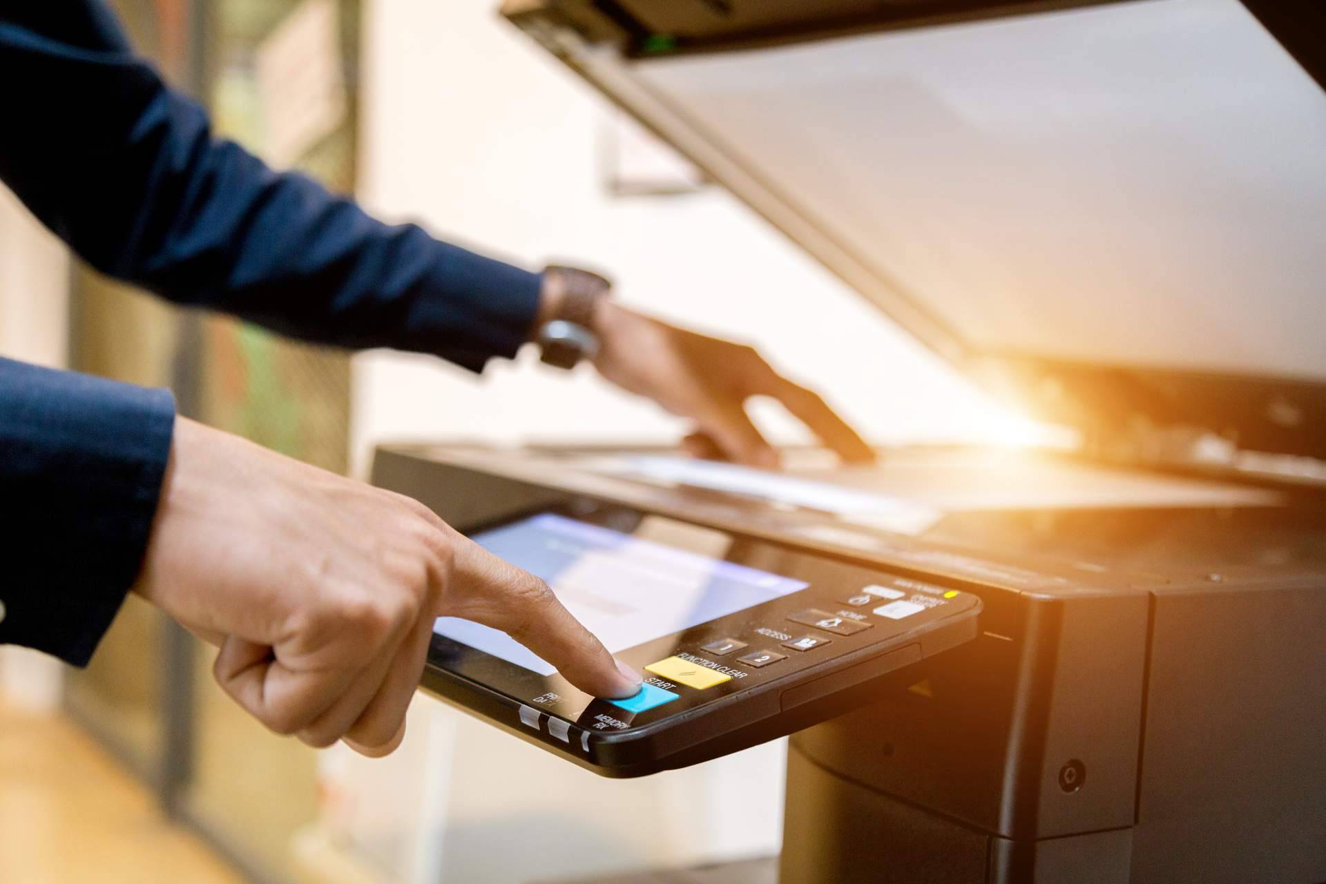 Optimus Prices ofrece la venta de plotter de impresión