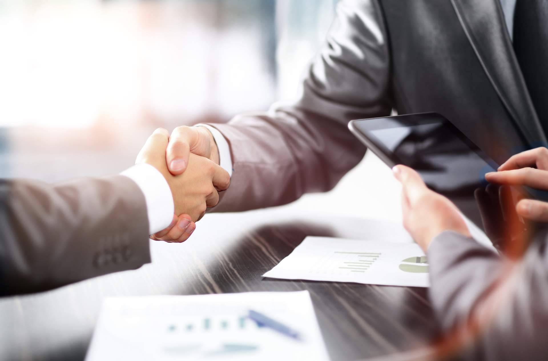 ¿Cómo conseguir ayuda financiera puntual?, por Ibercrédito.es