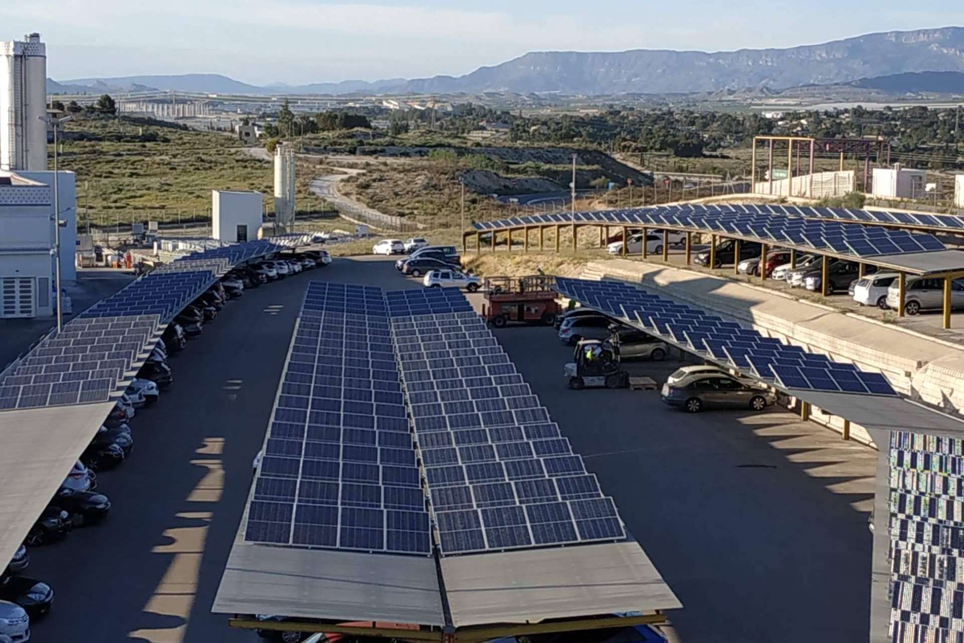 Nextenergy realiza instalaciones de autoconsumo en puntos de recarga para vehículos eléctricos