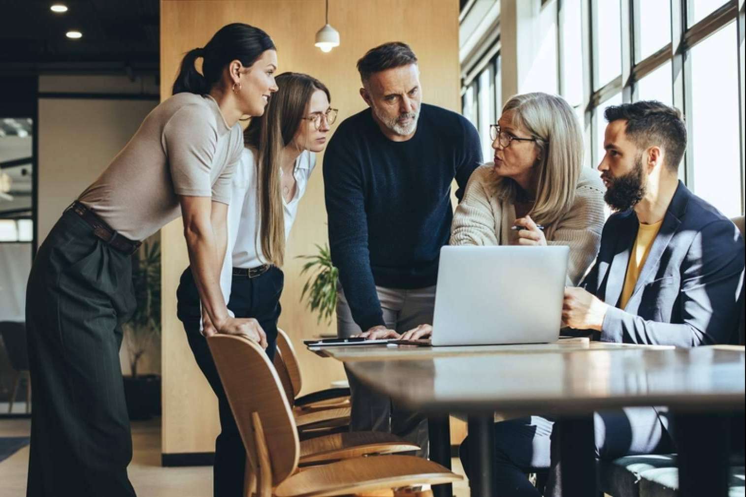 ¿Cuáles son los elementos fundamentales en la comunicación interna?