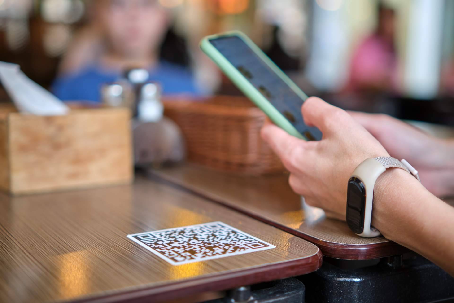Beneficios de usar menú digital en los bares y restaurantes