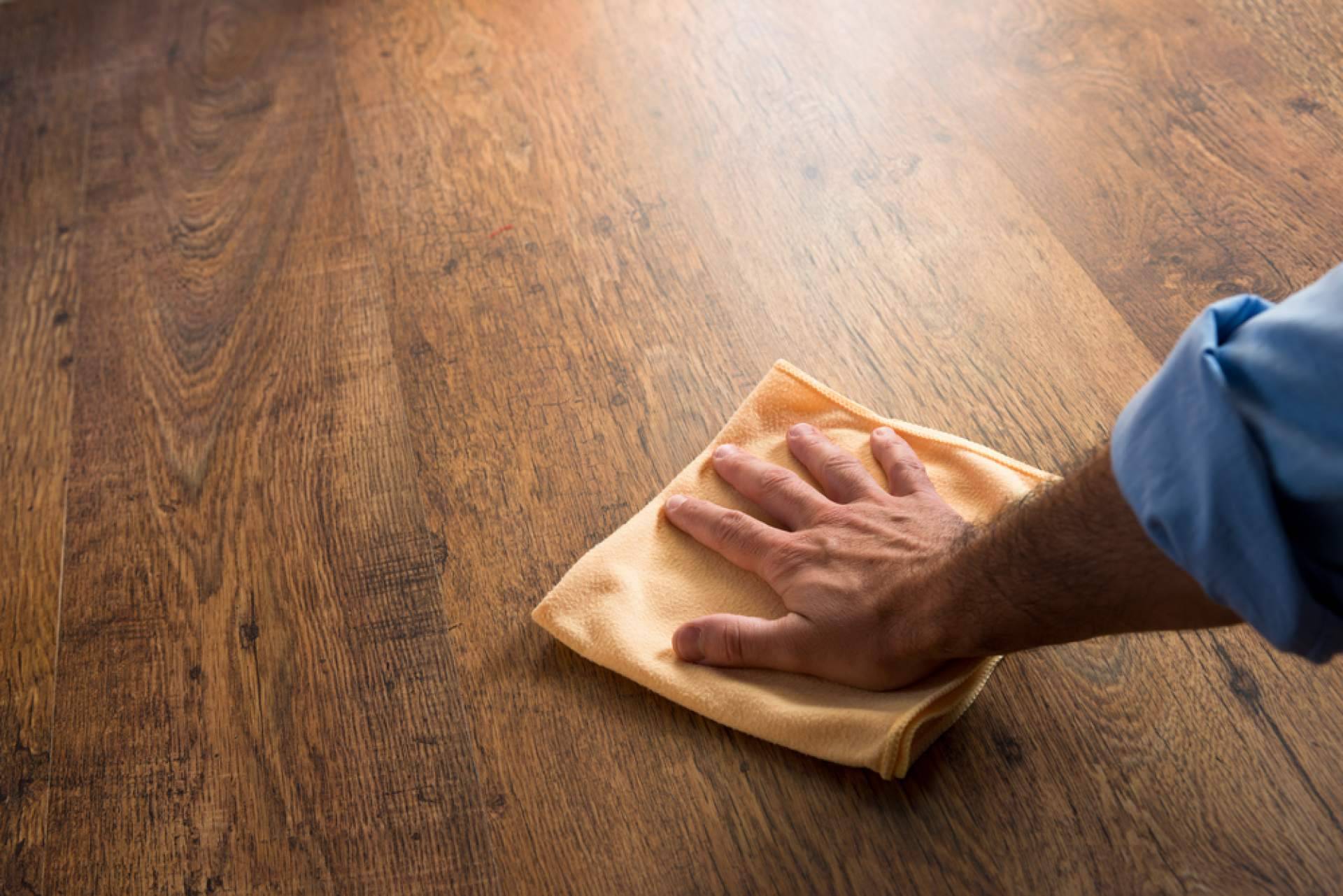 ¿Cuál es la mejor forma de mantener un suelo de madera?, por Bona