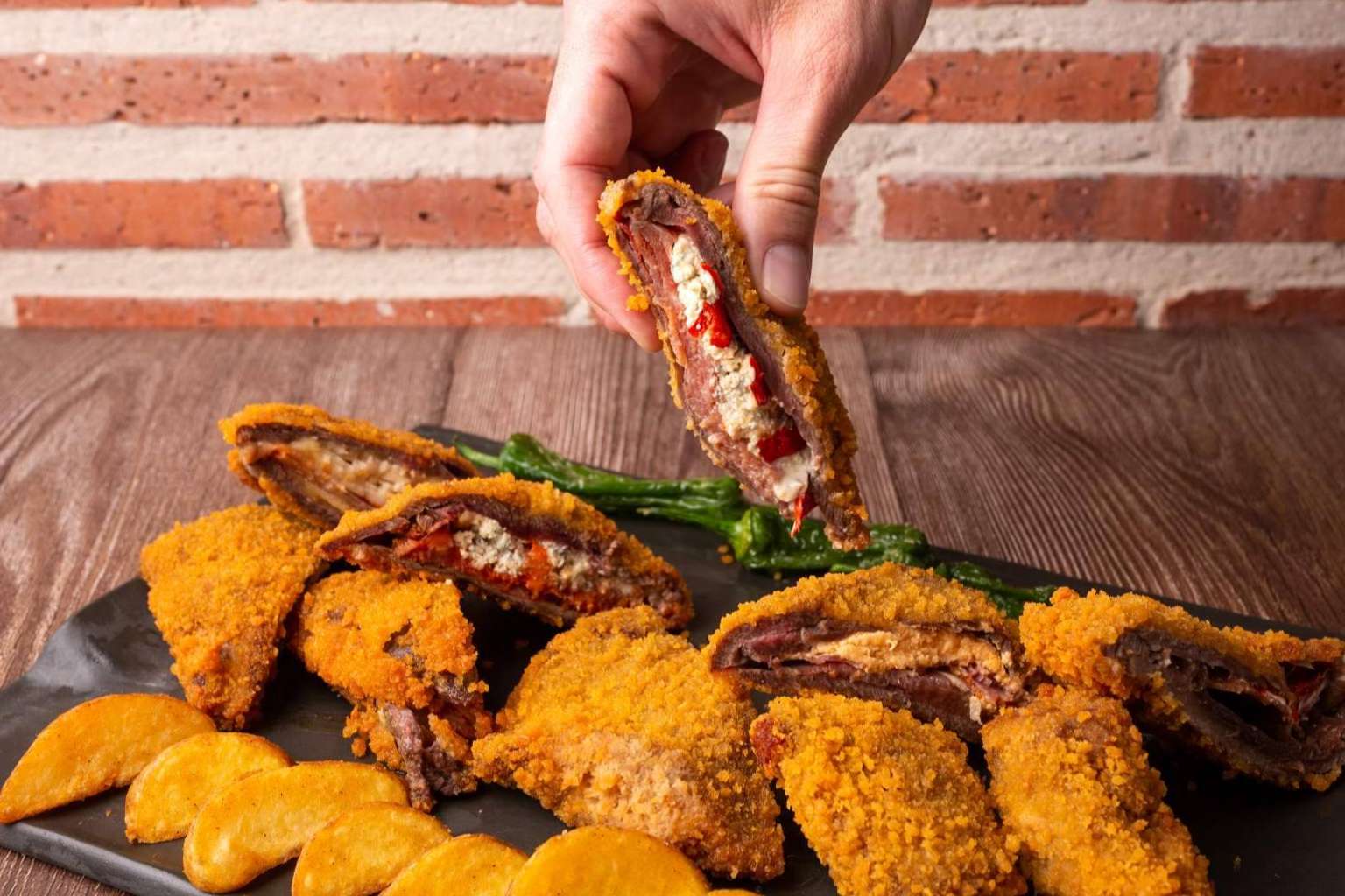 Kachopo King gana reconocimiento en Barcelona gracias a su exquisita oferta gastronómica