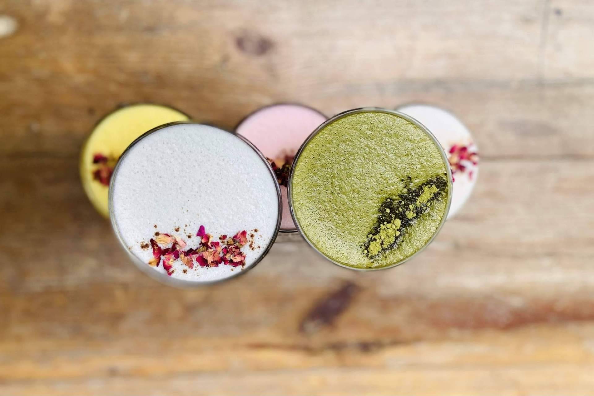 Disfrutar del sabor especiado del té chai, con Chimo Chai