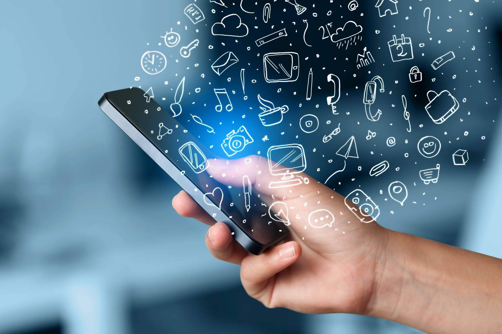 Equipo de expertos en desarrollo de apps que potencian negocios en Bombilla Amarilla
