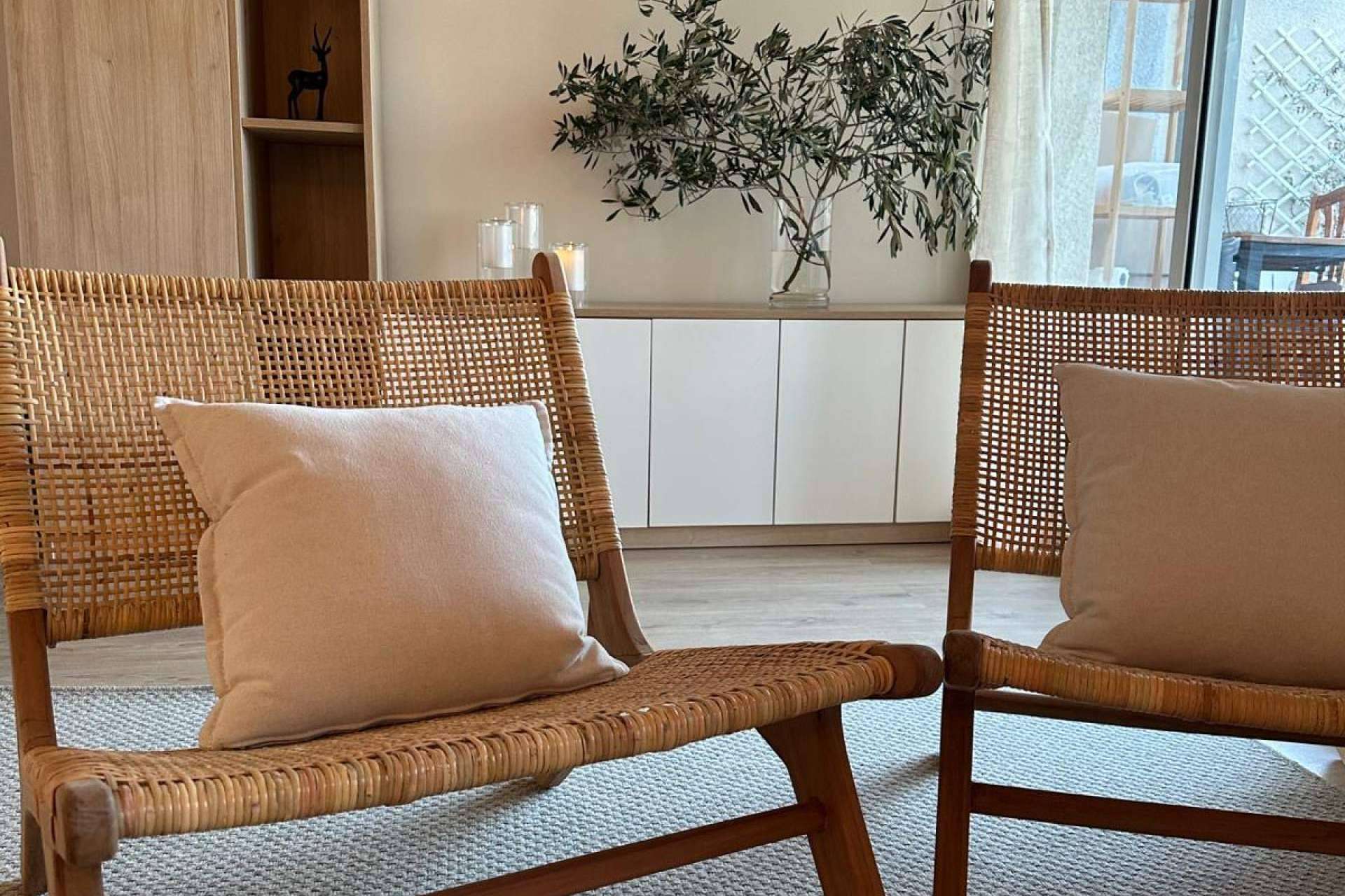 El diseño inspirado en los principios modernistas del diseño y la arquitectura, Zach & Decor