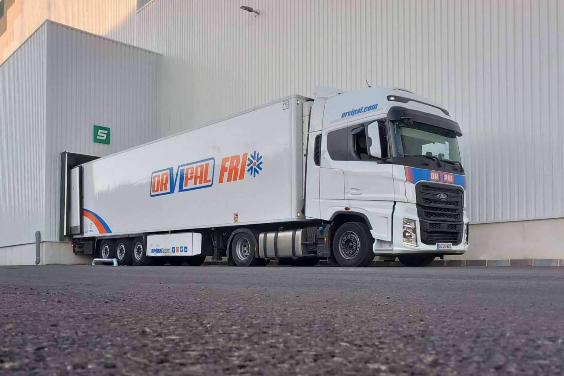 Servicio de transporte de mercancías por carretera, con Orvipal