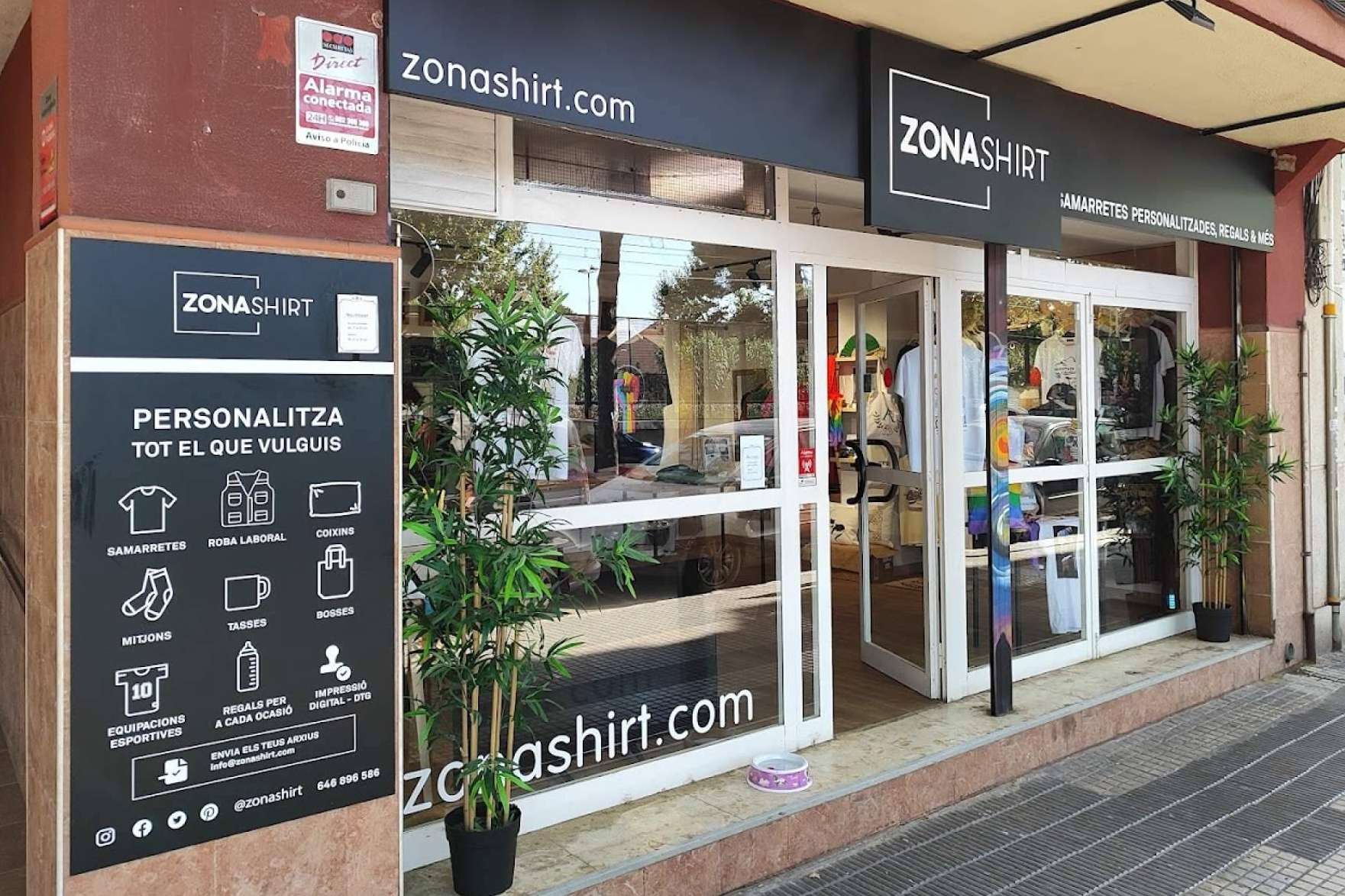 ZonaShirt, una compañía experta en camisetas personalizadas y regalos originales