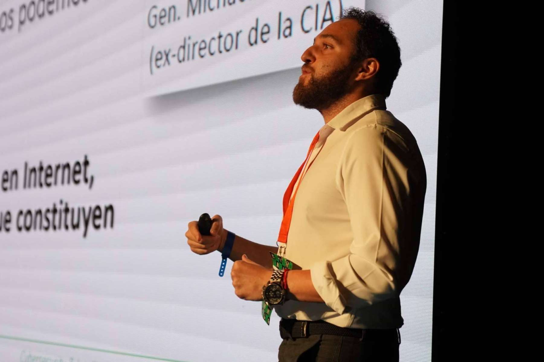 'Como todo cambio de modelo 5G, no está exento de nuevos riesgos de ciberseguridad', afirma Mikel Rufián