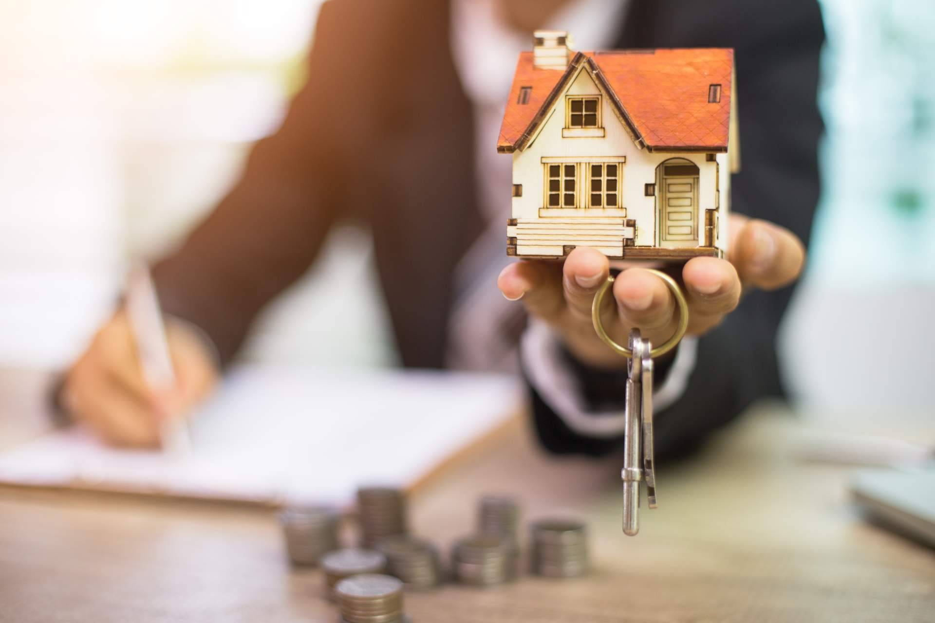 Claves Fundamentales para una Compraventa de Propiedad Exitosa; Consejos de Asesores Expertos.