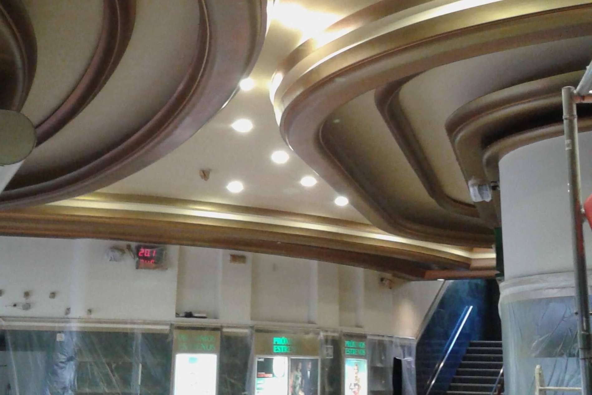 Pintores Juan Jiménez; tres décadas de experiencia en pintura de alta decoración y proyectos industriales en Madrid