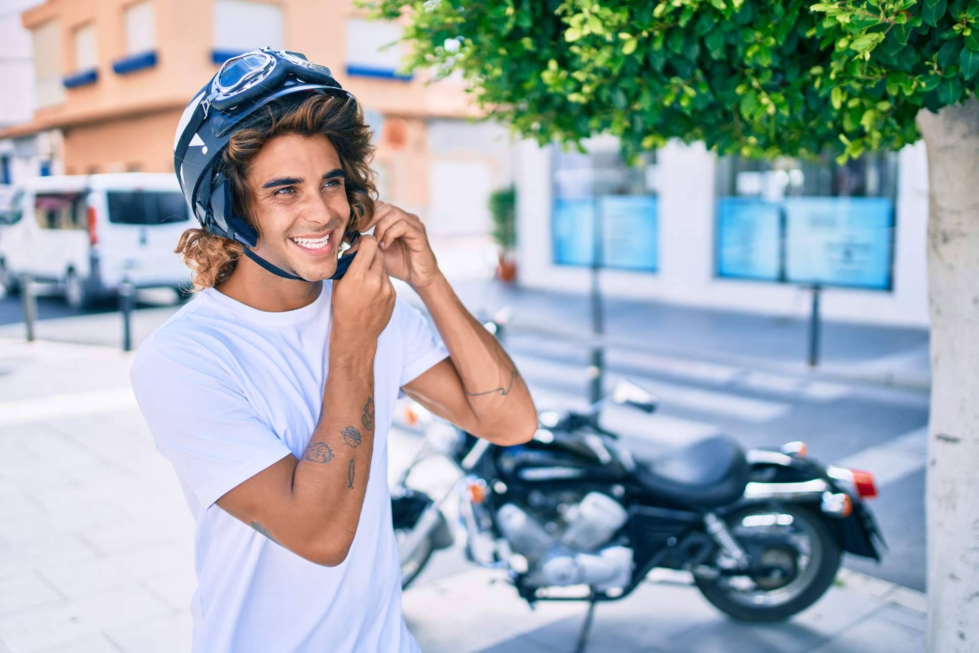Se explica paso a paso el examen de maniobras de moto del carnet A2