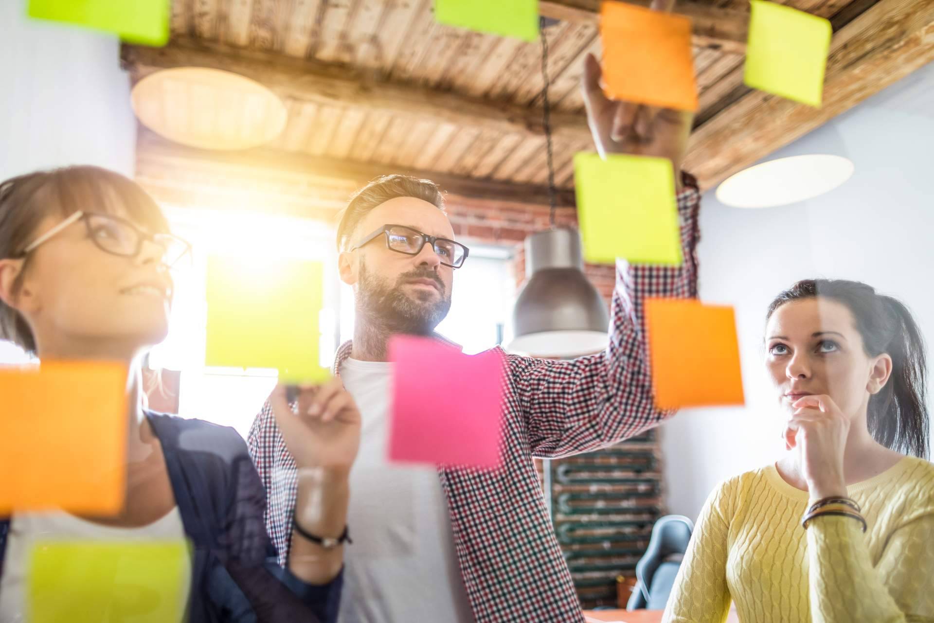 Funneltropia automatiza negocios digitales con sistemas de marketing automation diseñados para escalar ventas