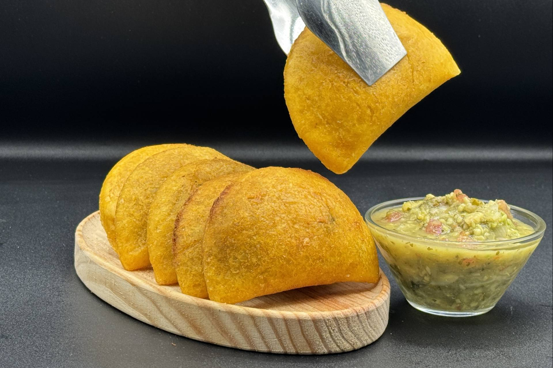 Las empanadas colombianas 100% maíz de D’Carnilsa llegan al mercado en formato congelado