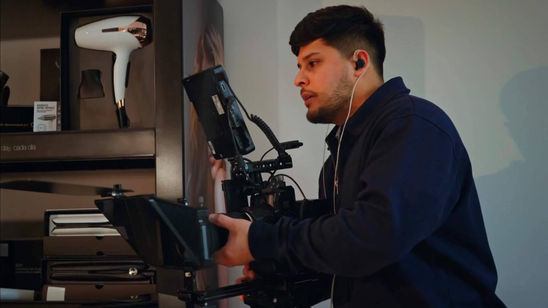 Agencia audiovisual en Madrid; la historia de Alex Filmmaker y su evolución hacia la creación de contenido estratégico